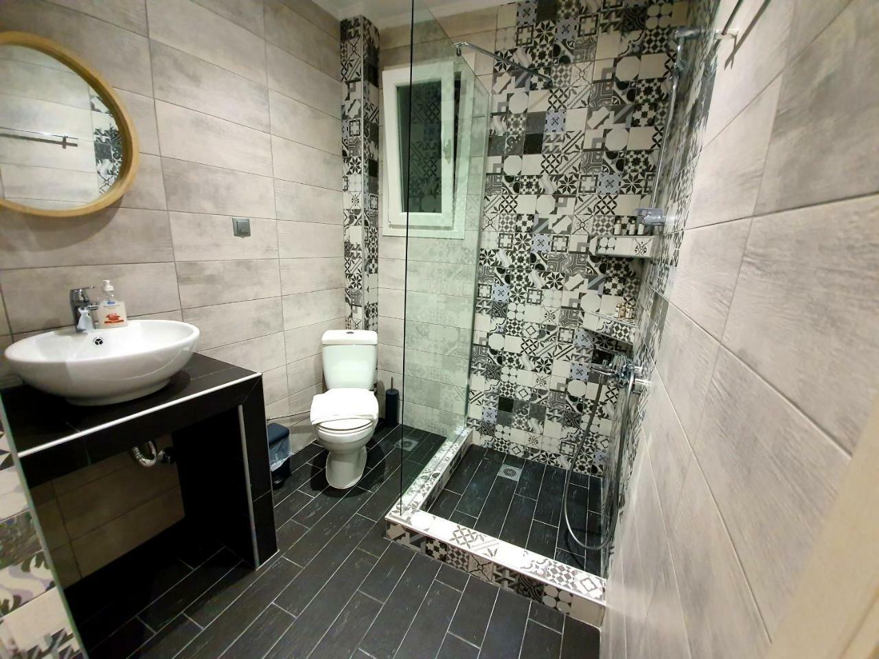 Cosmopolitan, Nilie Hospitality Mgmt Appartement Thessaloniki Buitenkant foto